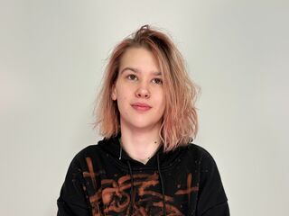 WillaBurrington's Live cam video Profile Image